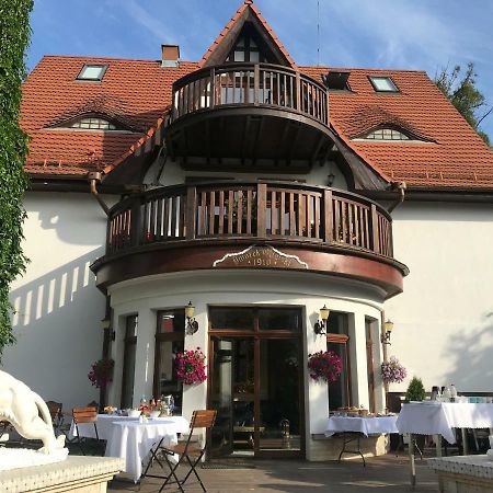 Dworek Oliwski Bed and Breakfast Gdańsk Eksteriør billede