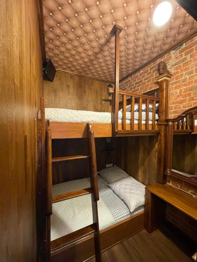 Dworek Oliwski Bed and Breakfast Gdańsk Eksteriør billede