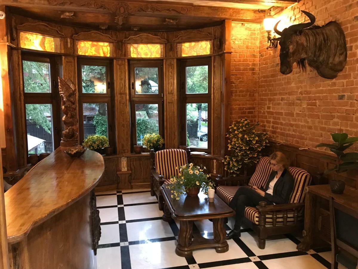 Dworek Oliwski Bed and Breakfast Gdańsk Eksteriør billede
